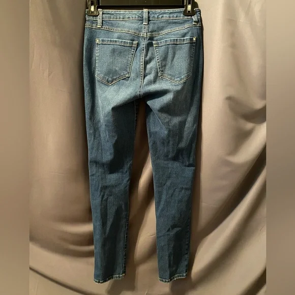 👖INC International Concept Boyfriend Distressed Jeans 2 - Picture 2 of 7